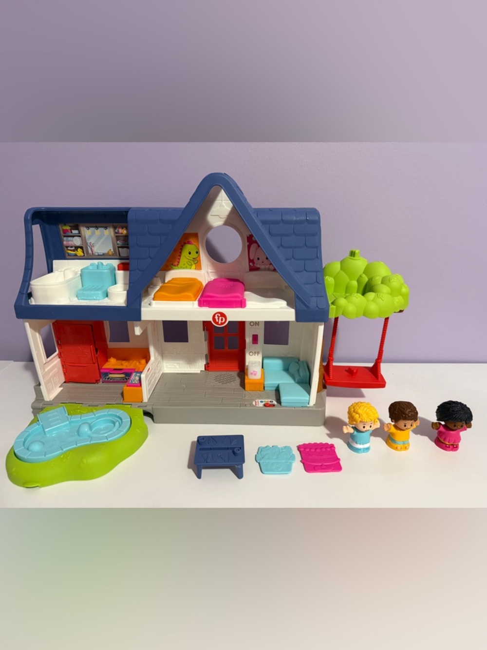 Fisher-Price Little People Friends Together
Play House